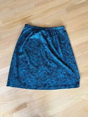 Vintage 80’s polyester lace print skirt-size 16